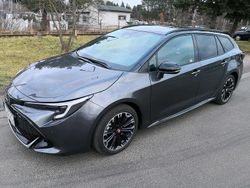 Grau Gebraucht 2024 Toyota Corolla Sport Kombi | 29.999 €
