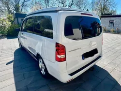 Mercedes V220
