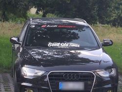 Schwarz Gebraucht 2015 Audi A4 S-Line Limousine | 13.500 € (Fairer Preis)