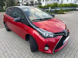 Gebraucht 2016 Toyota Yaris Hybrid Comfort Limousine | 10.990 € (Fairer Preis)