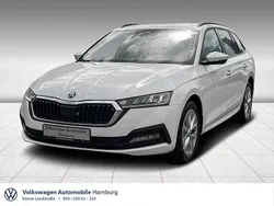 Candyweiss Gebraucht 2023 Skoda Octavia Ambition Kombi | 26.850 € (Guter Preis)