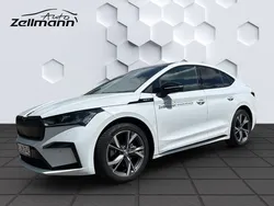 Weiß Gebraucht 2024 Skoda Enyaq iV SportLine SUV | 44.940 €