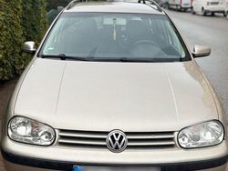 Silber Gebraucht 2004 VW Golf IV Kombi | 1.700 € (Guter Preis)