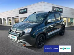 Grün Gebraucht 2023 Fiat Panda Garmin Kleinwagen | 10.780 € (Guter Preis)