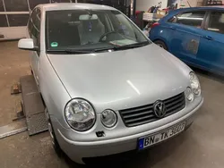 Silber Gebraucht 2005 VW Polo Comfortline Limousine | 1.450 € (Guter Preis)