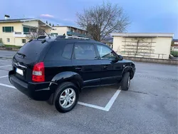 Schwarz Gebraucht 2006 Hyundai Tucson SUV | 3.850 € (Etwas zu teuer)