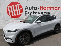 Space white Gebraucht 2021 Ford Mustang Mach-E SUV | 29.890 €