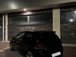 Schwarz Gebraucht 2010 VW Golf VI GTI Limousine | 9.200 € (Etwas zu teuer)