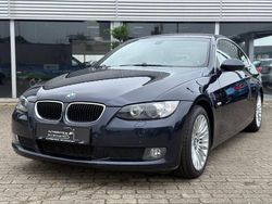 Blau Gebraucht 2010 BMW 320 Sport Line Coupé | 9.990 € (Etwas zu teuer)