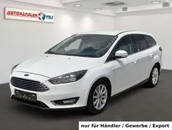 Weiß Gebraucht 2016 Ford Focus Kombi | 4.499 € (Superpreis)