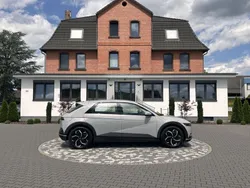 Grau Gebraucht 2021 Hyundai Ioniq 5 Dynamiq SUV | 27.950 € (Guter Preis)