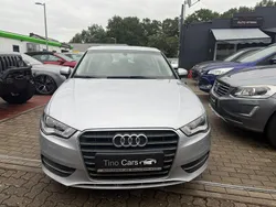 Silber Gebraucht 2016 Audi A3 Sportback Attraction Limousine | 14.999 € (Fairer Preis)