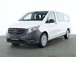 Arktikweiss Gebraucht 2023 Mercedes Vito Van / Kleinbus | 34.900 € (Fairer Preis)