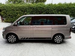Beige Gebraucht 2016 VW T6 Edition Van | 34.980 € (Guter Preis)