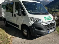 Weiß Gebraucht 2018 Citroën Jumper Profi Van / Kleinbus | 10.500 €