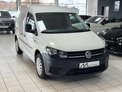 Weiß Gebraucht 2017 VW Caddy Van / Kleinbus | 7.995 € (Guter Preis)