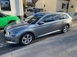 Grau Gebraucht 2018 Skoda Superb Style Kombi | 19.999 € (Fairer Preis)