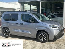 Silber Neu 2025 Toyota Proace Verso City Kombi | 32.770 € (Superpreis)
