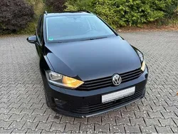 Schwarz Gebraucht 2015 VW Golf Sportsvan Trendline Van / Kleinbus | 7.999 € (Guter Preis)