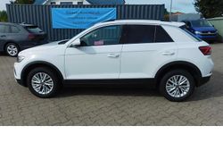 Purewhite c9a (weiß)weiß Gebraucht 2024 VW T-Roc Life SUV | 22.990 € (Superpreis)