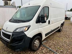 Weiß Gebraucht 2019 Peugeot Boxer Van | 13.804 € (Etwas zu teuer)