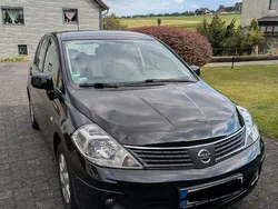 Schwarz Gebraucht 2009 Nissan Tiida Tekna Limousine | 5.000 € (Fairer Preis)