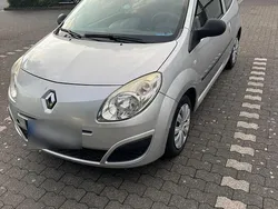 Silber Gebraucht 2009 Renault Twingo Kleinwagen | 2.100 € (Teuer)