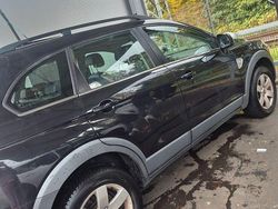 Schwarz Gebraucht 2009 Chevrolet Captiva LS SUV | 4.000 € (Fairer Preis)