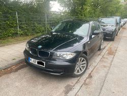 Schwarz Gebraucht 2010 BMW 116 Kleinwagen | 3.990 € (Guter Preis)