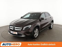 Braun Gebraucht 2016 Mercedes GLA200 Urban SUV | 18.130 € (Fairer Preis)