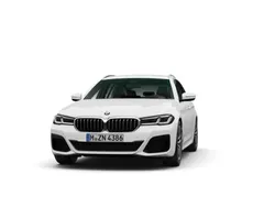 Gebraucht 2025 BMW 530 Efficient Dynamics Kombi | 43.490 € (Superpreis)
