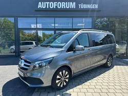 Grau Gebraucht 2021 Mercedes V250 Edition Van / Kleinbus | 44.980 € (Guter Preis)