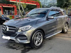 Grau Gebraucht 2016 Mercedes GLE350 SUV | 36.999 € (Fairer Preis)