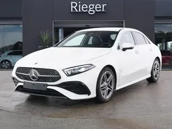 Weiß Gebraucht 2024 Mercedes A220 AMG Limousine | 37.990 € (Fairer Preis)