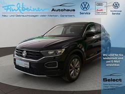 Deep black perleffekt (schwarz), perleffekt Gebraucht 2021 VW T-Roc Style SUV | 23.690 € (Guter Preis)