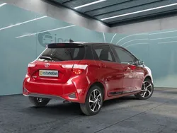 Rot Gebraucht 2020 Toyota Yaris Style Kleinwagen | 16.250 € (Fairer Preis)