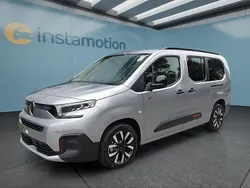 Grau Neu 2025 Citroën Berlingo Van / Kleinbus | 36.399 €
