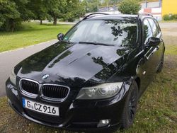 Schwarz Gebraucht 2009 BMW 320 Sport Line Limousine | 2.500 € (Superpreis)