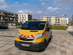 Gelb Gebraucht 2007 Opel Vivaro Van | 4.400 € (Etwas zu teuer)