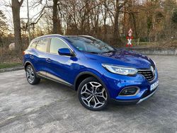 Blau Gebraucht 2022 Renault Kadjar Techno SUV | 19.900 € (Fairer Preis)