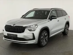 Brillant silber metallic Neu 2025 Skoda Kodiaq SportLine SUV | 51.495 € (Fairer Preis)