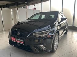 Mitternachtsschwarz Gebraucht 2024 Seat Ibiza Limousine | 17.490 € (Guter Preis)