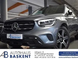 Grau Gebraucht 2022 Mercedes GLC200 Night SUV | 33.490 € (Fairer Preis)