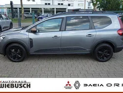 Dolomitgrau Neu 2025 Dacia Jogger Extreme Van / Kleinbus | 26.990 € (Fairer Preis)