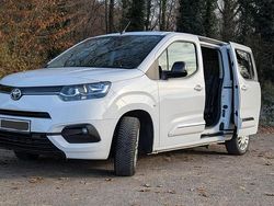 Weiß Gebraucht 2025 Toyota Proace Verso City Kombi | 35.750 € (Etwas zu teuer)