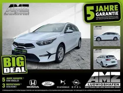 Cararraweiss Gebraucht 2023 Kia Ceed Sportswagon 4 Kombi | 23.290 € (Guter Preis)