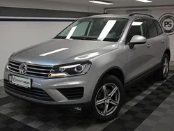 Tungsten silver metallic Gebraucht 2016 VW Touareg SUV | 23.790 € (Guter Preis)