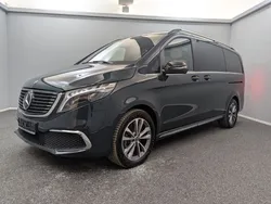 Grün Gebraucht 2023 Mercedes EQV300 Van / Kleinbus | 49.499 € (Fairer Preis)