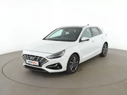 Weiß Gebraucht 2021 Hyundai i30 Prime Limousine | 18.100 € (Fairer Preis)