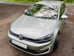 Silber Gebraucht 2018 VW e-Golf Kleinwagen | 13.490 € (Guter Preis)